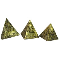 Trio de Pirâmides Egípcias em Resina - 7cm, 6cm e 5cm - Decoração Histórica e Mística - imagem 1