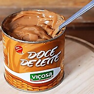 Doce de Leite Viçosa Puro: Cremoso e Irresistível 800g - imagem 1