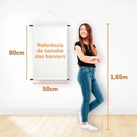 Banner Marmitex Profissional 80x50cm - Fundo Branco com Corda e Bastões de Madeira - imagem 3