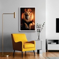 Quadro Decorativo Leão Coroa de Rei 90x60cm - Moldura de Madeira Preta Premium - imagem 5