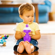 Copo Infantil Munchkin Click Lock Flip Straw - 255g, 2 Unidades Rosa/Púrpura - imagem 3