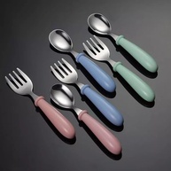 Kit Talheres Infantil Rosa com Estojo - Garfo e Colher em Aço Inox 304 para Bebês - imagem 3