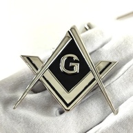 a-carro-seu-metal-relevo-destaque-com-maconaria-estilo-macom-emblema-a