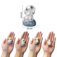 Conjunto de 4 Mini Estátuas de Astronauta em Resina - Decoração Espacial para Quarto e Escritório - imagem 4