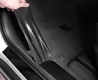 Protetor de Soleira Fibra de Carbono 4m x 15cm: Proteção Premium e Estilo para Seu Carro - imagem 3