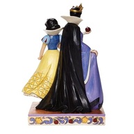 Estatueta Disney Traditions por Jim Shore - Branca de Neve e Rainha Mal | Coleção Exclusiva em Resina - imagem 4