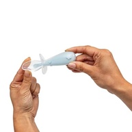 a-e-azul-buba-bebes-ergonomica-colher-silicone-segura-para-em-a