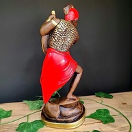 Imagem em Gesso Orixá Ogum Vermelho 30cm - Decoração Afro-Brasileira com Simbolismo e Estilo - imagem 4