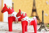 Conjunto de Cavalos Dala Suecos em Madeira - Estilo Dalecarliano, Decoração de Natal Elegante e Pintada à Mão - imagem 5