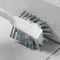 a-escova-com-limpeza-cerdas-macias-multiuso-de-e-bege-integrado-flow-raspador-a