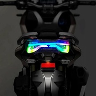 Luz Traseira LED Moto: Segurança Noturna com Estilo e Cores Vibrantes - imagem 4