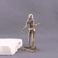 Estátua Feminina em Latão - Arte Corporal e Decoração Elegante - imagem 3