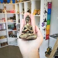 Estátua de Mini Buda Hindu em Resina Dourada 8,5cm - Símbolo de Paz e Espiritualidade - imagem 3