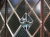 Prisma de Água Diamante Original - Ilumine Ambientes com Refração Natural - imagem 2