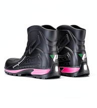 Bota Pantaneiro Cano Curto Impermeável Preta e Rosa: Conforto e Segurança para Motociclistas - imagem 4