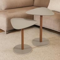 a-para-escritorio-design-organico-em-kit-mesas-sala-cinza-triangulares-laterais-e-mdf-moderno-a