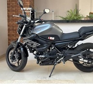 Protetor Stunt Race XJ-6 N: Segurança e Estilo para Sua Carenagem e Motor - imagem 4