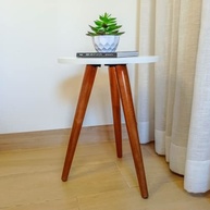 Mesa Decorativa Redonda Moderna Branca 35x45cm - Pé Palito Retro para Sala e Quarto - imagem 4