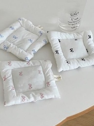 Jogo Americano Fofo com Laço Espesso - Tapete Mesa Coquette Resistente ao Calor - imagem 2