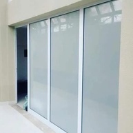 Adesivo Branco Semi Blackout para Porta de Vidro e Janela Lavável 2m x 60cm - imagem 3