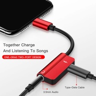 Adaptador USB-C 2 em 1: Ouça e Carregue! - imagem 4