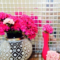 Pastilha Adesiva Resinada Espelhada Prata - Kit com 4 Placas para Decoração Moderna - imagem 1