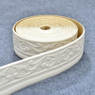Adesivo Autoadesivo de Borda de Parede Branco - Decoração e Proteção para Cômodos Modernos - imagem 1