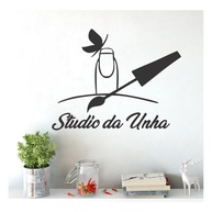 Adesivo de Parede Manicure: Decore com Estilo! - imagem 1