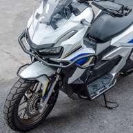 Protetor de Carenagem ADV160 2023-2024: Segurança e Estilo em Aço Preto - imagem 1