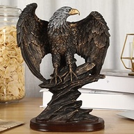 H&W Estátua de Águia Patriótica em Resina com Pátina Bronze - 26cm, Decoração Elegante e Simbólica - imagem 3