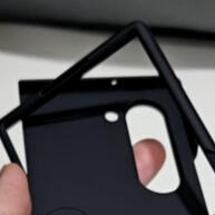 Capa Z Fold 6: Proteção Premium + Alça! - imagem 1