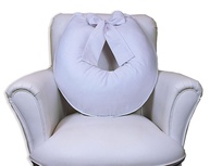 Almofada de Amamentação com Laço Rosa - Conforto e Estilo para Mães Modernas - imagem 1