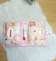Kit Completo para Bebê Menina: Almofada Amamentação + Ninho Redutor + Porta Fralda Rosa - imagem 3