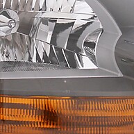 Farol Hyundai Tucson 2004 a 2017: Segurança e Estilo com Pisca Âmbar - imagem 2