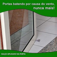 Aparador de Porta Flexível com 4 Unidades - Trava Protetora Antivento Translúcida - imagem 5