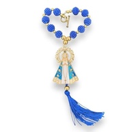 Enfeite Nossa Senhora Aparecida Azul Perola Craquela Com Resplendor Para Retrovisor de Carro, Porta - imagem 4
