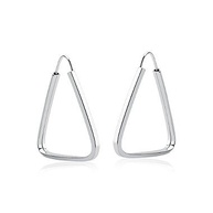 Argola Triângulo Prata 925: Elegância em 22mm - imagem 1