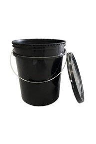 Balde Preto 20L com Tampa, Lacre e Alça Metálica - Armazenamento Seguro e Durável - imagem 5