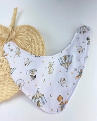 Babador Bandana Ajustável com Forro Atoalhado Premium - Estampa Circo Encantador - imagem 3