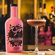 Licor Nac Ballena Choco Caramelo 750ml: Sabor Irresistível! - imagem 2