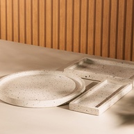 Bandeja de Mármore Terrazzo Lyor: Elegância e Versatilidade - imagem 1