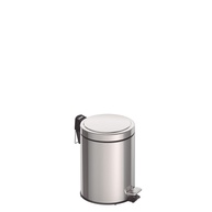 banheiro-elegante-cozinha-com-para-tramontina-e-pedal-aco-inox-a-pratica-5l-lixeira-e-em-a