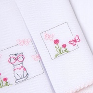 Fralda de Boca com Babete Bordado para Bebê - 3 Unidades 32x32cm | Papi Textil (Gatinha e Borboleta) - imagem 4