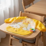 Babador de Bebê com Manga Longa Estampado Impermeável - Segurança e Estilo na Alimentação - imagem 2
