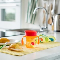 Copo 360 Perfect Cup 12m+ Laranja da Chicco - Transição Natural para Beber Sozinho - imagem 3