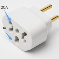 Kit 2 Adaptadores de Tomada Universal 10A/20A Bivolt Premium - Conecte Tudo com Segurança! - imagem 4