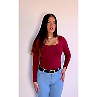 Blusa Segunda Pele Feminina: Conforto e Estilo em Uma Peça - imagem 1