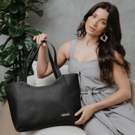 bolsa-sacola-feminina-santorini-espacosa-e-estilosa
