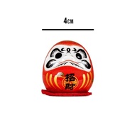 Boneco Daruma Cerâmica Vermelho 4cm - Simbolismo Japonês para Sorte e Determinação - imagem 3