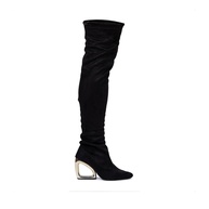 Bota Over Domidona: Elegância e Conforto - imagem 1